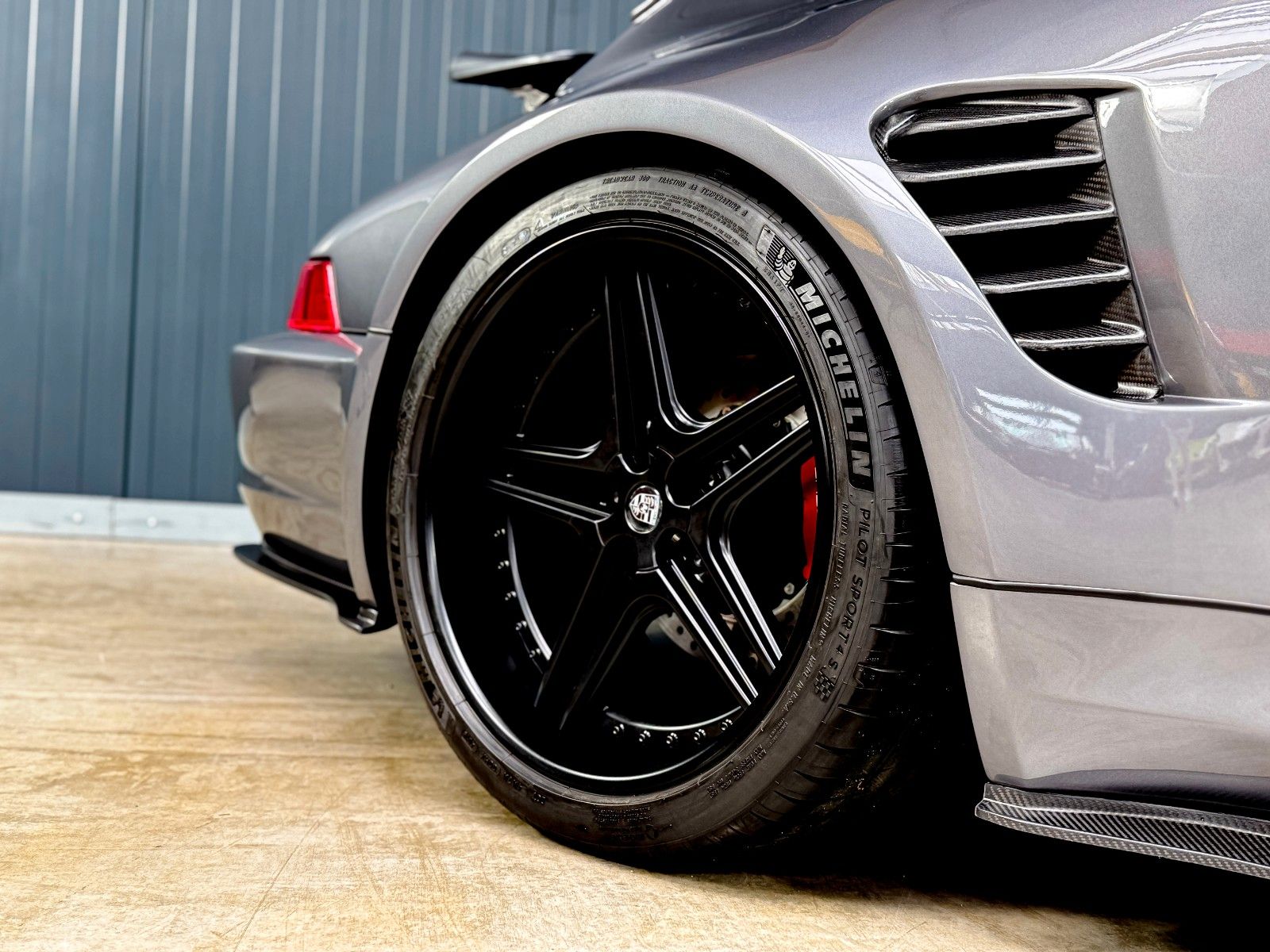Fahrzeugabbildung Porsche 911 Kimaera 1 of 28 964 Backdate + Vollumbau.