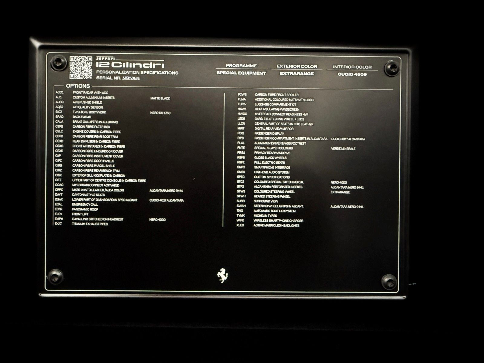 Fahrzeugabbildung Ferrari 12Cilindri + Carbon + Lift + Verde Minerale Meta