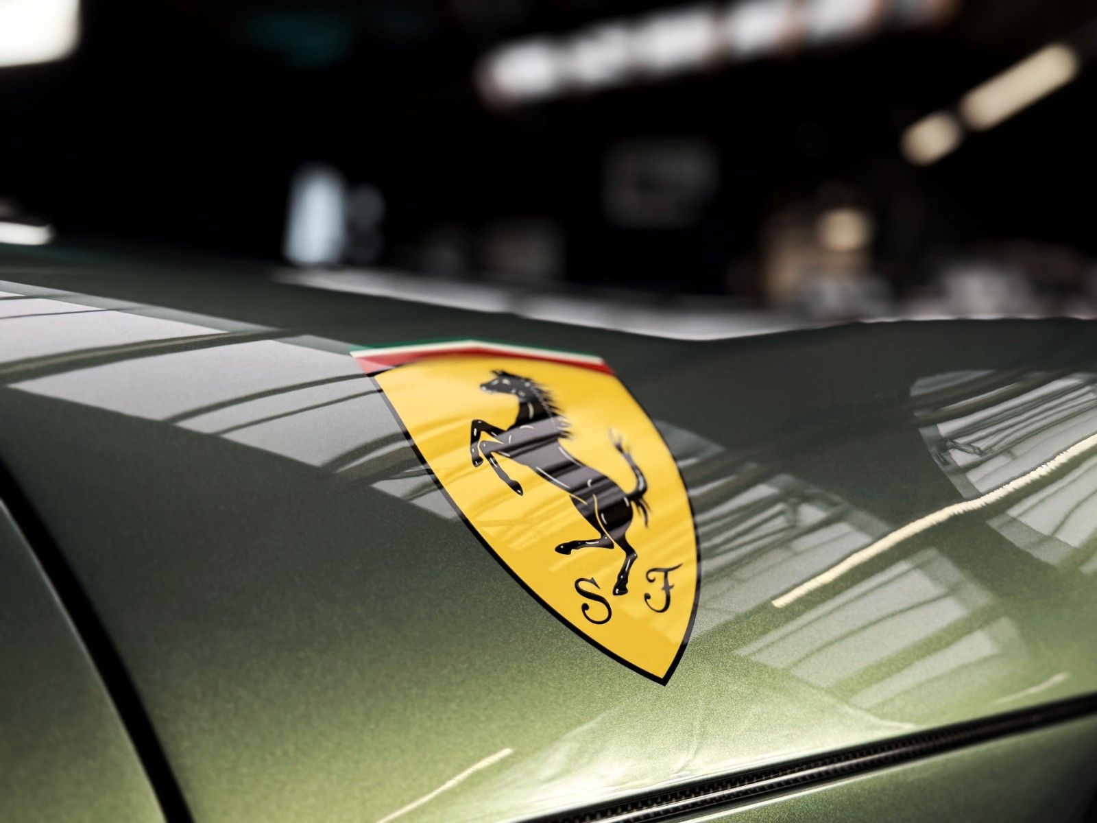 Fahrzeugabbildung Ferrari 12Cilindri + Carbon + Lift + Verde Minerale Meta
