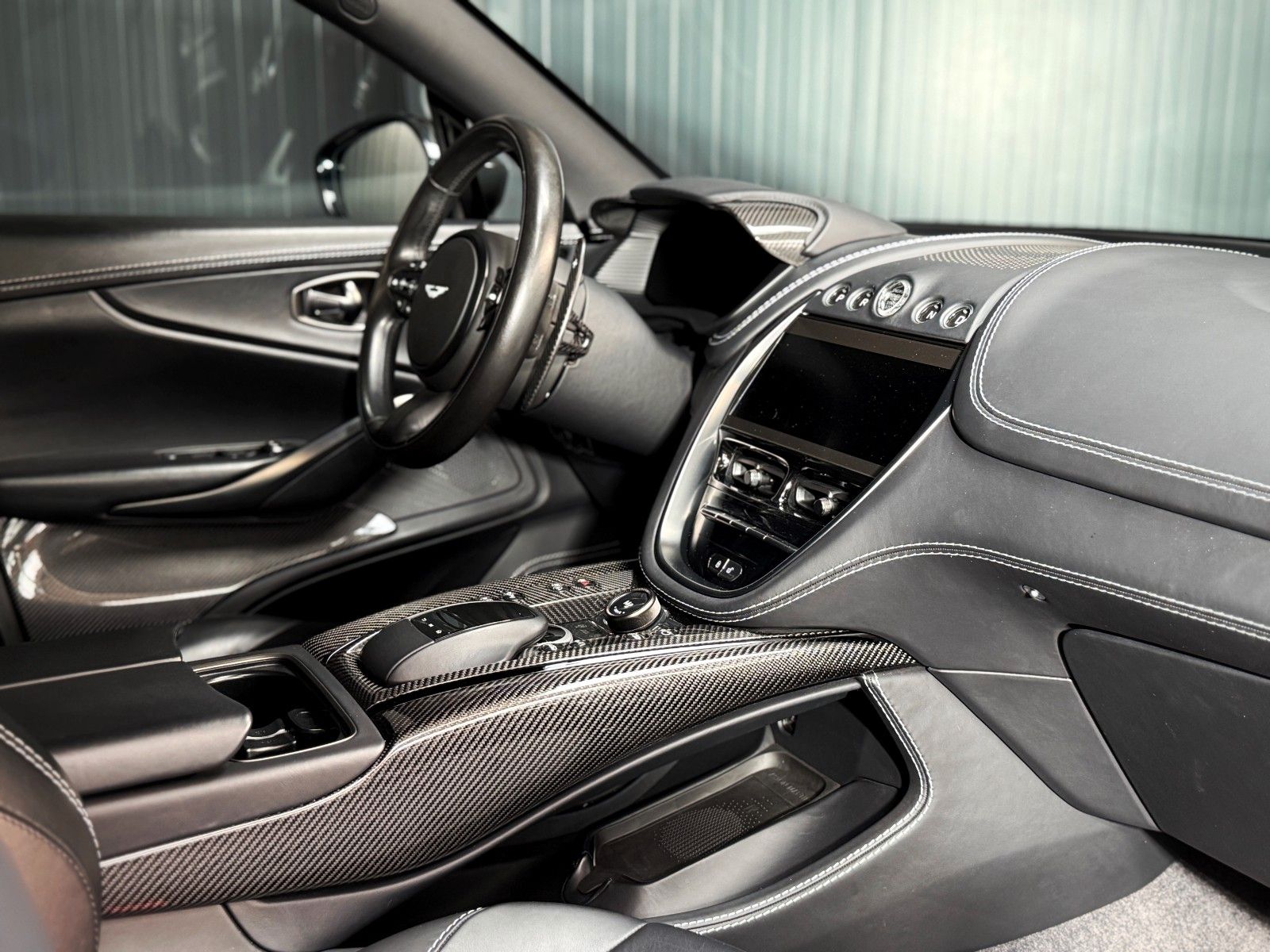 Fahrzeugabbildung Aston Martin DBX 4.0 V8 DBX707 + 2.Hand + Top Geplfegt